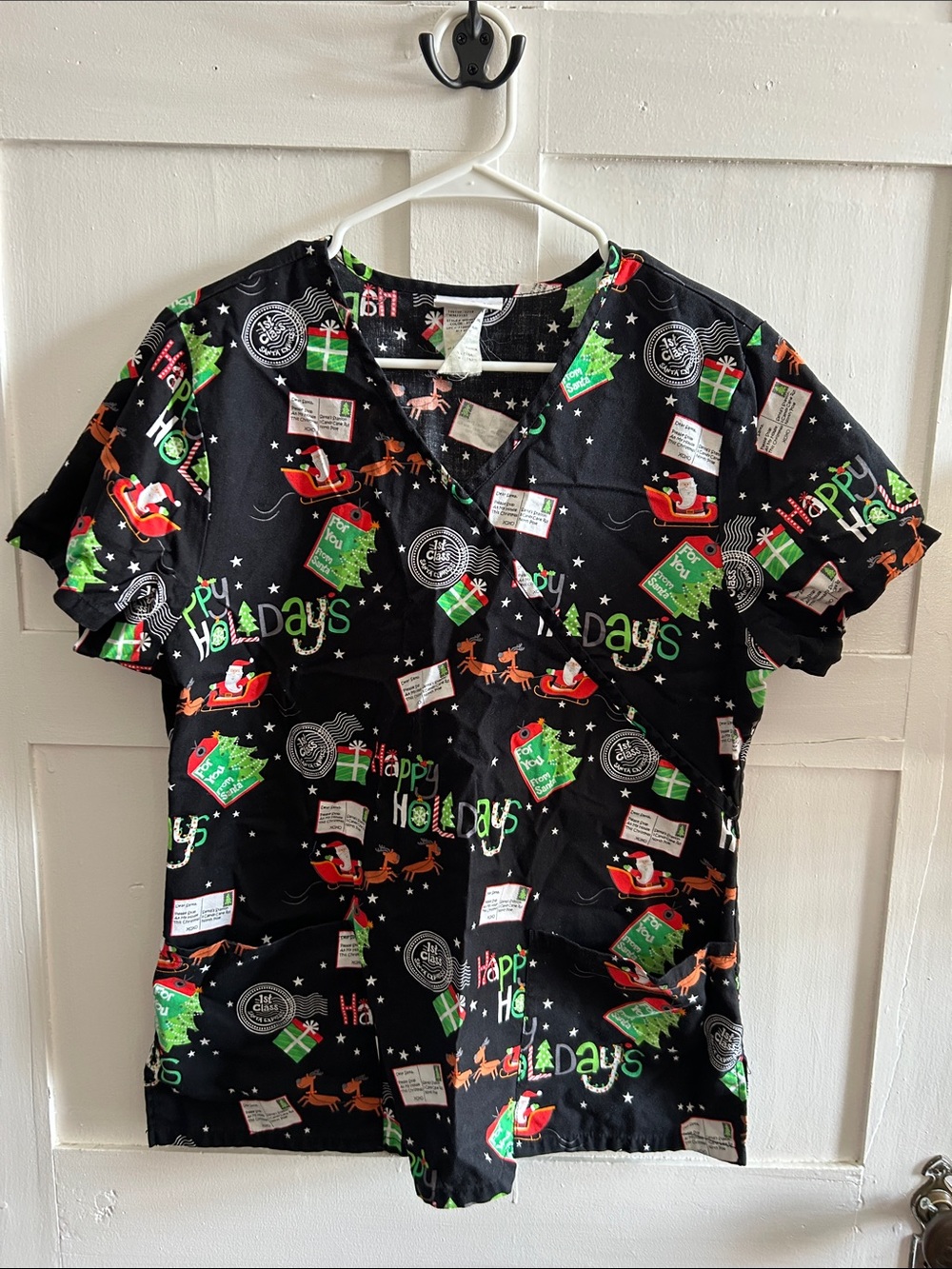 Scrubstar Holiday Scrub Top. Letters to Santa, Santa’s sleigh. Size Medium